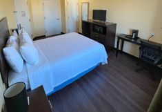 Others 5 Ozone Inn & Suites