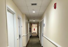 Others 3 Ozone Inn & Suites