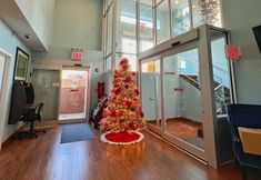 Others 2 Ozone Inn & Suites