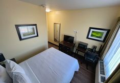 Others 7 Ozone Inn & Suites