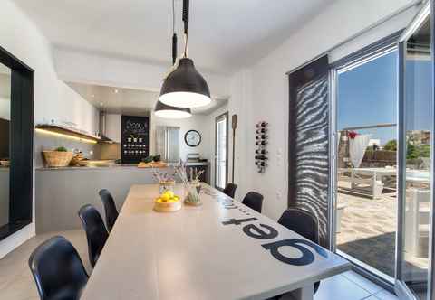 Others Villa Fuster in Paros