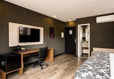 Others 7 URBAN by UNU