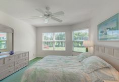 Others 5 Vista Verde North