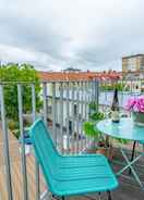 ห้องพัก Top Floor Apartment With Terrace King Bed Air Conditioning in Krems City