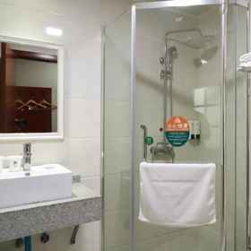 Room 1 Shell Hotel (Suzhou Yangcheng Lake Peninsula HB World), Zhongxin Dadao E (Zaijian) Hotels