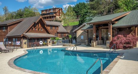 Others 2 Smokey Bear 1103