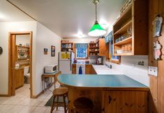 Others 6 32MBR - BBQ - Pets Ok - Wood Stove - Sleeps 7