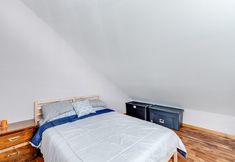 Others 3 23SW - Luxurious - Wi-Fi - Fireplace - Sleeps 4