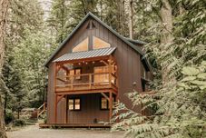 อื่นๆ 69SL - Upscale - Hot Tub - Wi-Fi - BBQ - Sleeps 8