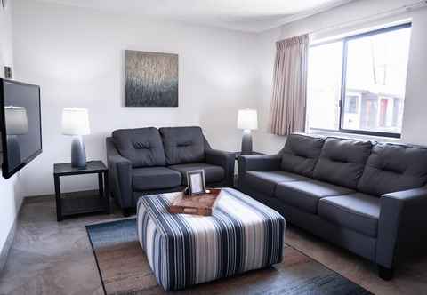 Others 208 Fully Furnished 1BR Suite-prime Location! by Redawning