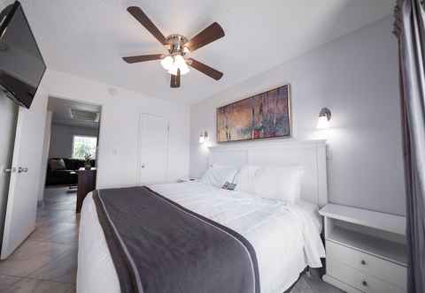 Others 229-fully Furnished 1BR Suite-prime Location! by Redawning