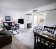 Others 3 229-fully Furnished 1BR Suite-prime Location! by Redawning