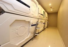 Others 2 Shenzhen Xinchao Capsule Cabin Hotel