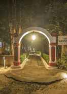 Interior entrance Krishna Jungle Resort by Beyond Stay