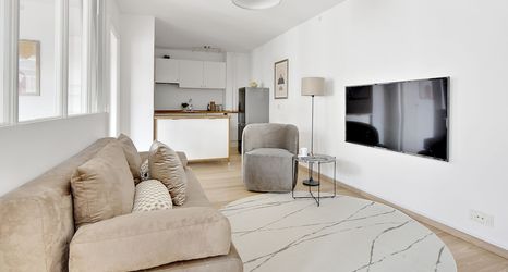 Others 2 Sanders City - Popular 1-bdr Apt In the Capital