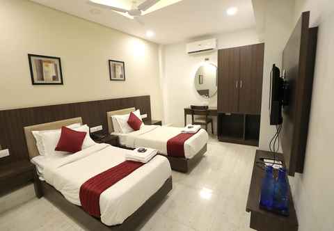 Khác Hotel Privya Rooms and banquet Surat