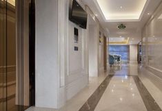 Others 3 Vienna Hotel (Xinyi Jiaoyucheng River View)