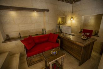 기타 4 Mak's Cave House