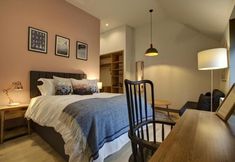 기타 3 The Temple Inn