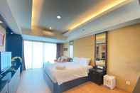 Lainnya Stylish & Comfy Studio Room No Kitchen at Tamansari La Grande