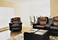 Lain-lain 6 3Bdrm 2.5Bath 5Beds - Near Downtown