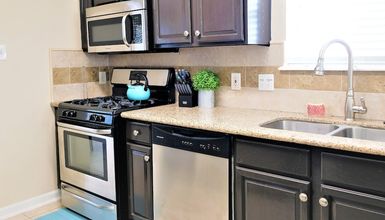 Lain-lain 4 3Bdrm 2.5Bath 5Beds - Near Downtown