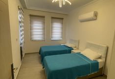 Lainnya 2 Stylish Ground Floor 3-bed Apartment in Dalyan