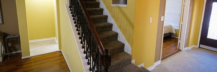 Others 4Bdrm 3.5Bath 11Beds - Great House