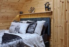 Others 2 Loch Ewe Luxury Pods