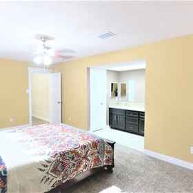 Room 1 5Bdrm 3.5Bath 8Beds - Up to 16 Guest, My Smyle Dental Hotels