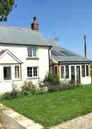 Primary image Charming Cottage for 5 Near Dartmoor, Beach, Pub