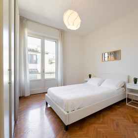 Room 1 Roommo Campo di Marte, Signa Hotels