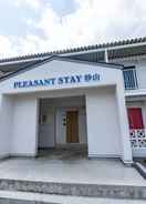 Interior entrance PLEASANT STAY Sunayama 1F