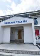 Interior entrance PLEASANT STAY Sunayama 1F