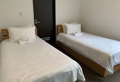 Others 2 Momiji Brooklyn