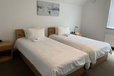 Others Momiji Brooklyn