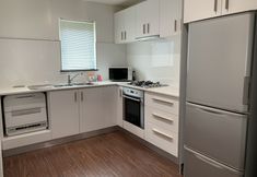 Others 5 Momiji Brooklyn