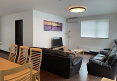 Others 6 Momiji Brooklyn