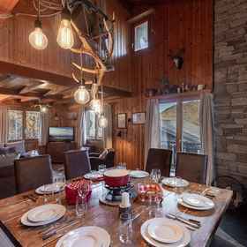 Primary image 1 Chalet D'arbi Sauna Chalet Perfect for Families, Hotel Saillon