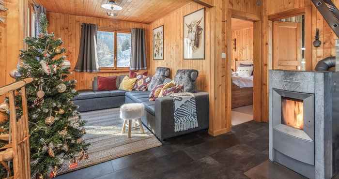 Others Chalet Noisette Authentic Swiss Chalet Perfect for Families