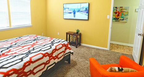 其他 2 3Bdrms 2Bath 3Beds - Energy Corridor 6