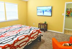 Others 2 3Bdrms 2Bath 3Beds - Energy Corridor 6