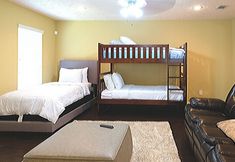 其他 4 4Bdrm 2Bath 9Beds - 25mins to Downtown