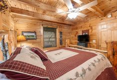 其他 4 Moose Tracks 3 Bedroom Cabin by RedAwning