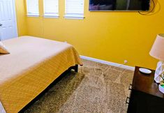 其他 7 4Bdrms 2Bath 6Beds - Med-Center MM-Park