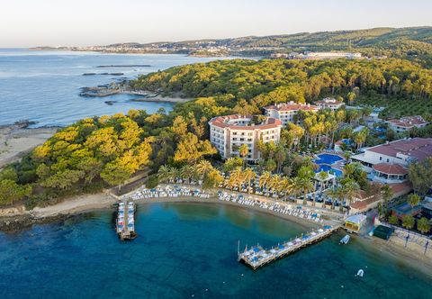 Khác Utopia Resort & Residence