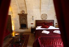 其他 7 Shadow Cave House