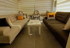 기타 7 Un Amor Hotel