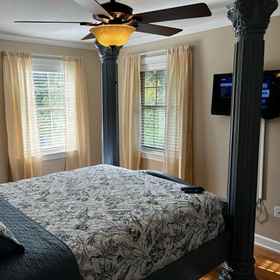 Room 1 스모키 마운틴 리버 리트리트 #318, 더 아일랜드 인 피전 포지 호텔