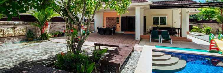 อื่นๆ Captivating 3-bed Villa in Muang Pattaya